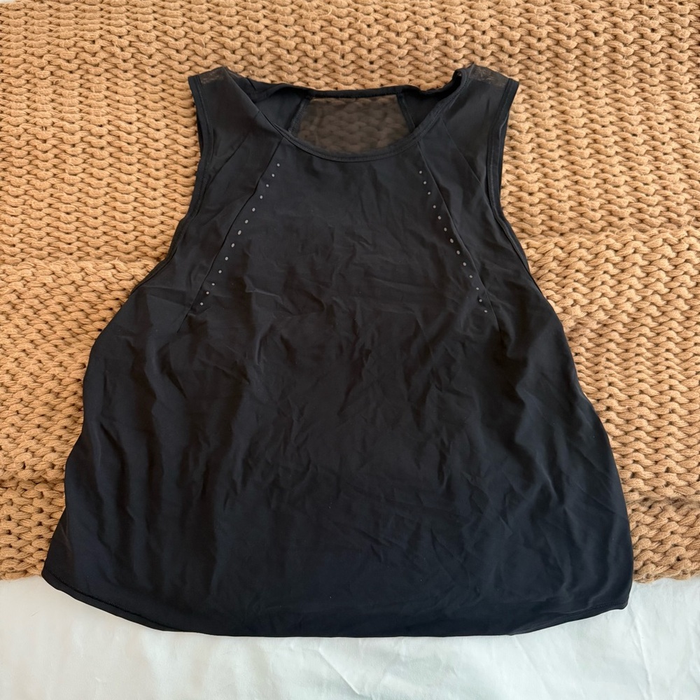 Lululemon Black Mesh Back Tank Top. size 6